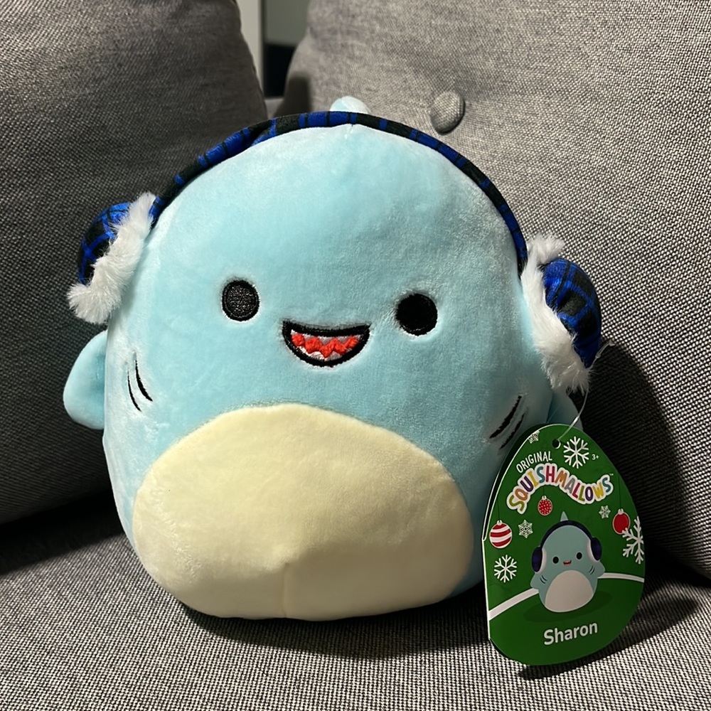 Sharon Shark Squishmallow